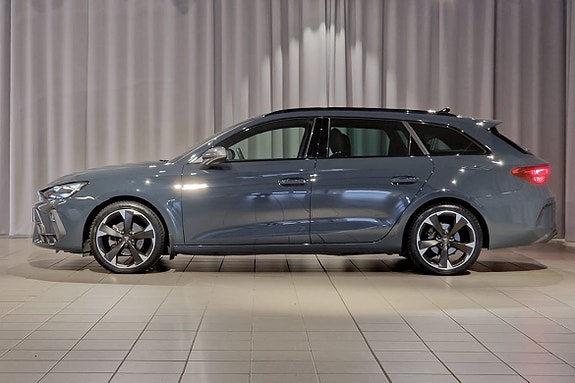 Cupra Leon 2 of 5
