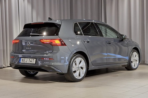 Volkswagen Golf I 4 of 5