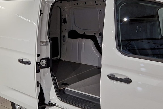 Volkswagen Caddy 9 of 16