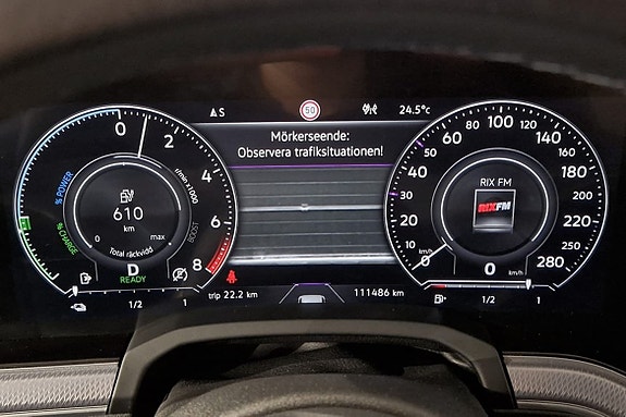 Volkswagen Touareg 15 of 21