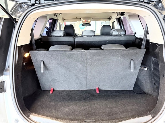 Renault Grand Scenic I 16 of 18