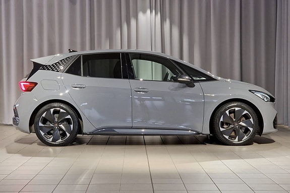 Cupra Born 3 of 5