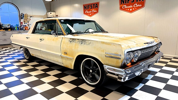Chevrolet Impala 6 of 30