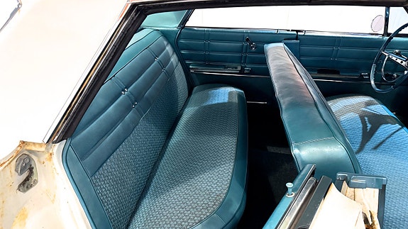 Chevrolet Impala 22 of 30