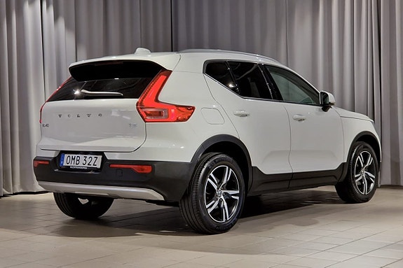 Volvo XC40 5 of 5