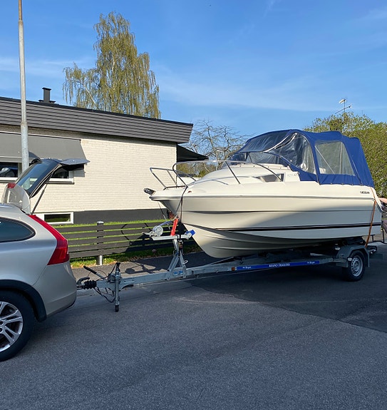 Quicksilver 470 Cruiser med Yamaha 50hp och båtsläp 2 of 2