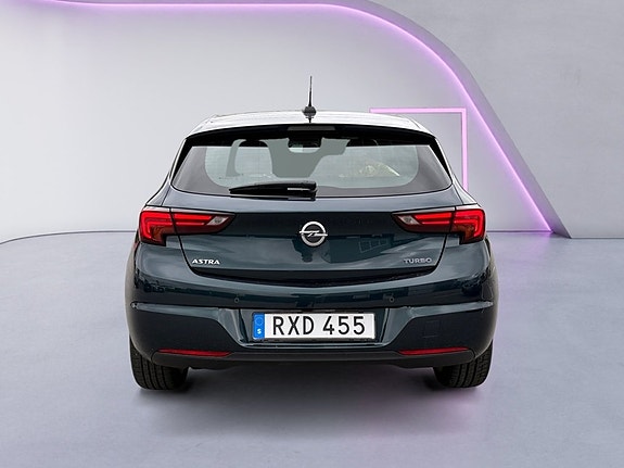 Opel Astra 4 of 5