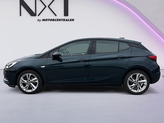 Opel Astra 2 of 5