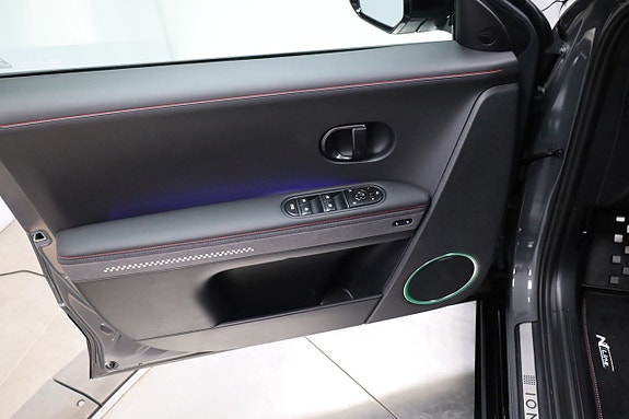 Hyundai Ioniq 5 13 of 19