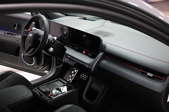 Hyundai Ioniq 5 18 of 19