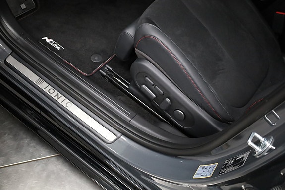 Hyundai Ioniq 5 14 of 19