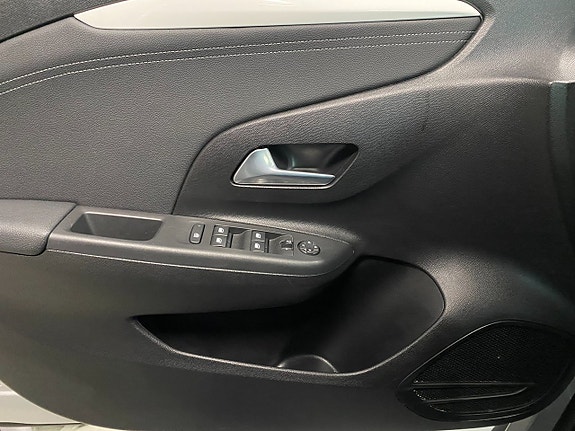 Opel Corsa 19 of 19