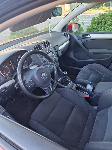 Volkswagen Golf VI 3 of 5