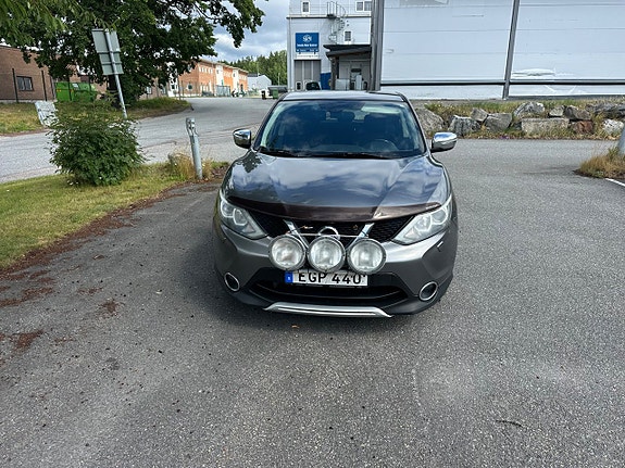 Nissan Qashqai 2 of 5