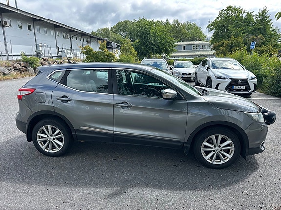 Nissan Qashqai 4 of 5