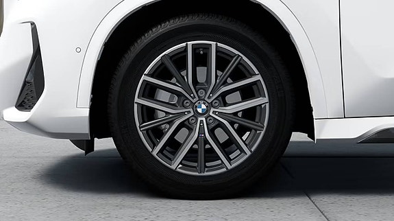 BMW X1 5 of 5