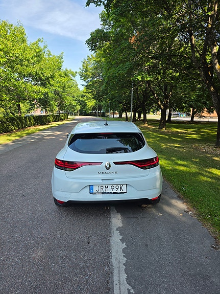 Renault Megane IV 8 of 11