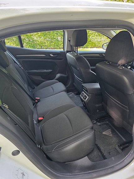 Renault Megane IV 7 of 11