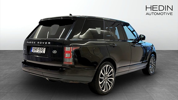 Land Rover Range Rover 2 of 5