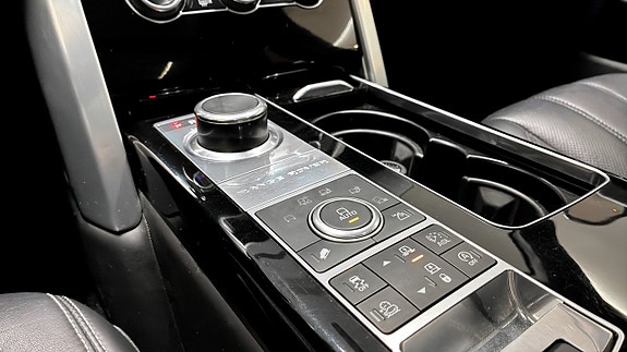 Land Rover Range Rover 12 of 15