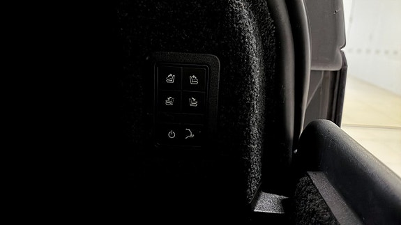 Land Rover Range Rover 14 of 15