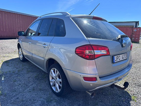 Renault Koleos 4 of 5