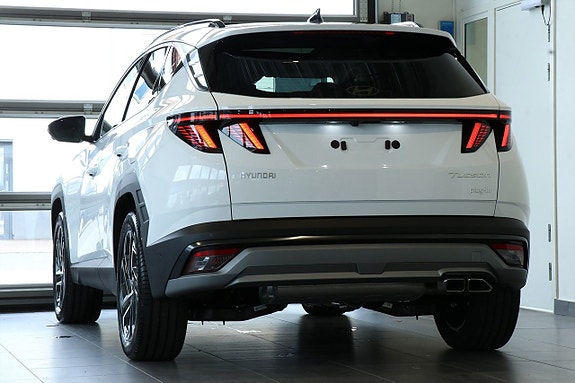 Hyundai Tucson 4 of 22