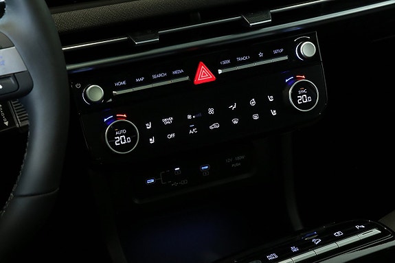 Hyundai Tucson 17 of 22