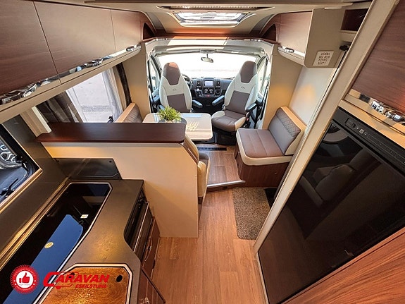 Adria Coral Platinum S 670SL* 22 of 27