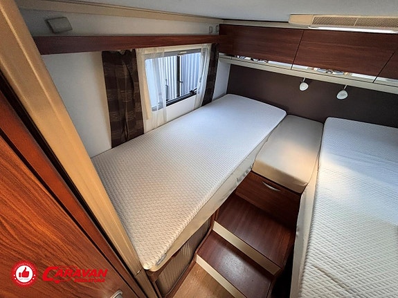 Adria Coral Platinum S 670SL* 17 of 27