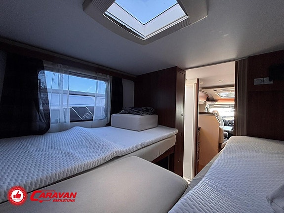 Adria Coral Platinum S 670SL* 19 of 27