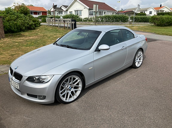 BMW 325i 7 of 7