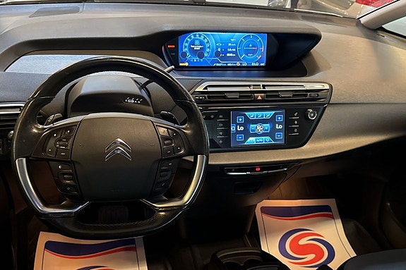 Citroen C4 Picasso 6 of 13