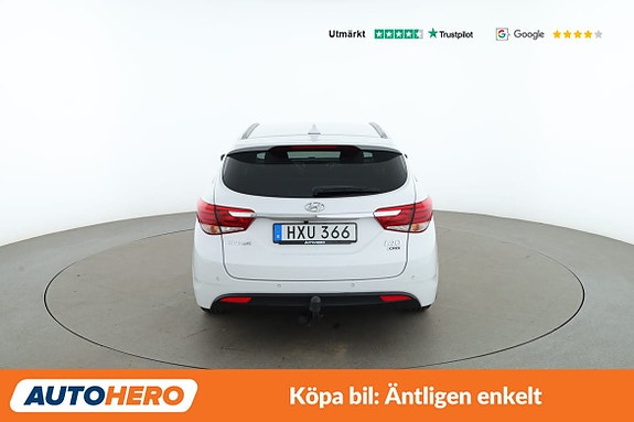 Hyundai i40 4 of 5
