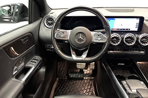 Mercedes-Benz B250 e 8 of 13