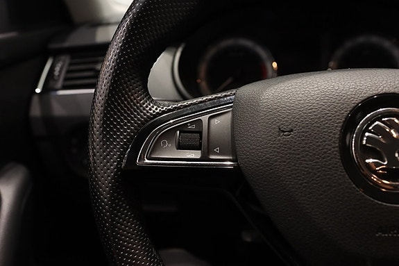 Skoda Octavia 12 of 18