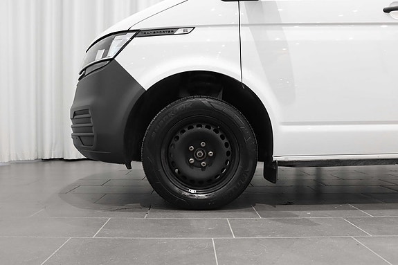 Volkswagen Transporter 6 of 15