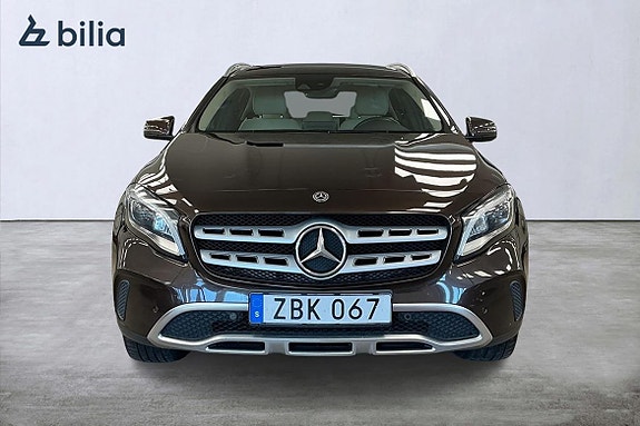 Mercedes-Benz GLA180 d 10 of 25
