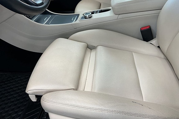 Mercedes-Benz GLA180 d 15 of 25