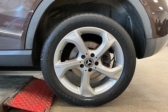Mercedes-Benz GLA180 d 24 of 25