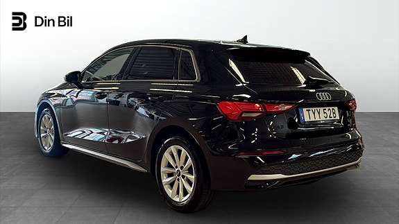 Audi A3 3 of 5