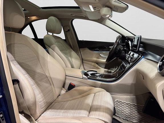 Mercedes-Benz C180 10 of 20