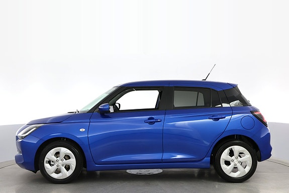 Suzuki Swift 2 of 5