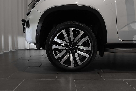 Volkswagen Amarok 5 of 5