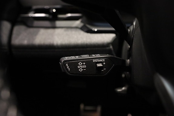 Audi Q6 e-tron 19 of 26