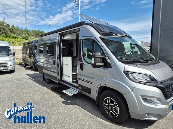 Adria Twin Supreme 640 SLB 2 of 27