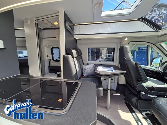 Adria Twin Supreme 640 SLB 12 of 27