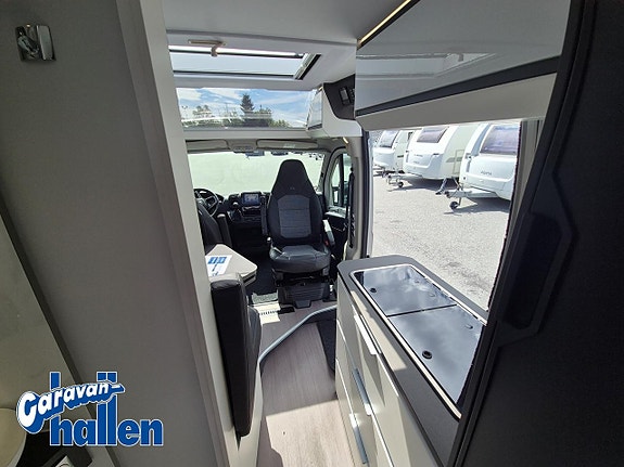Adria Twin Supreme 640 SLB 23 of 27