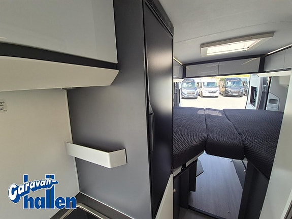 Adria Twin Supreme 640 SLB 20 of 27