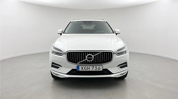 Volvo XC60 2 of 5
